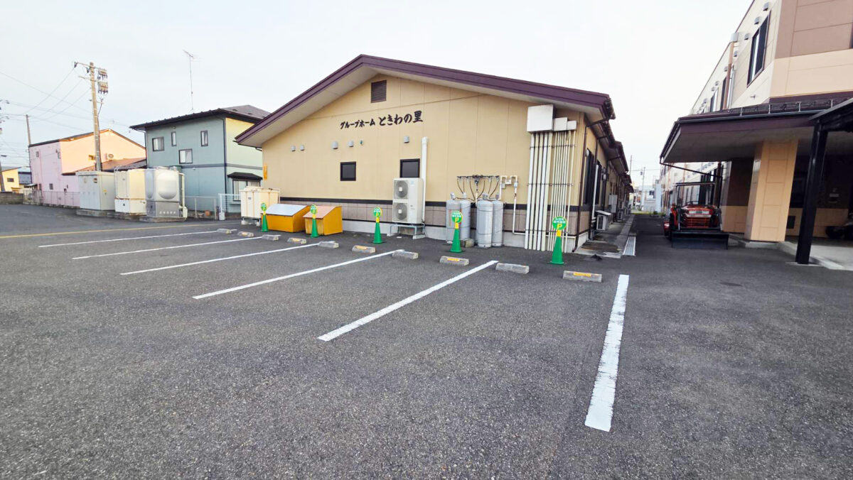中田町歯科医院　駐車場のご案内